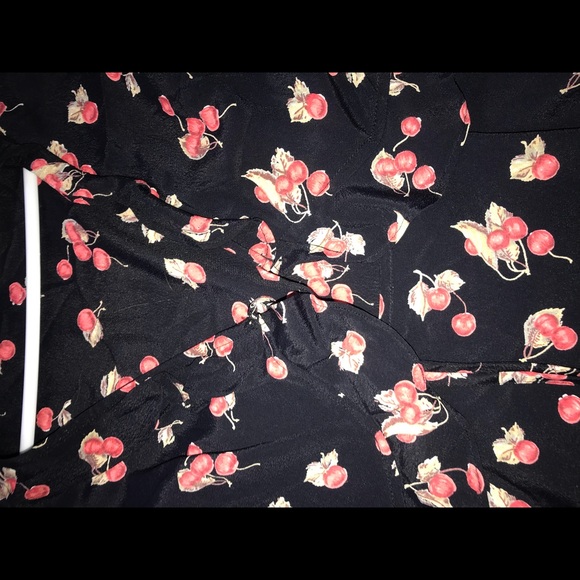 Dress - Picture 5 of 6